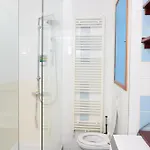 Redlight Canalview Centre Apartment