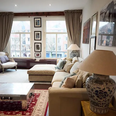 Apartment Redlight Canalview Centre