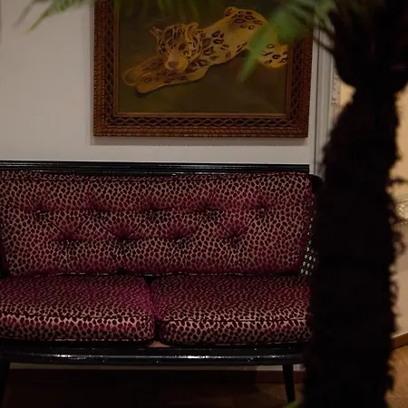 شقة Redlight Canalview Centre