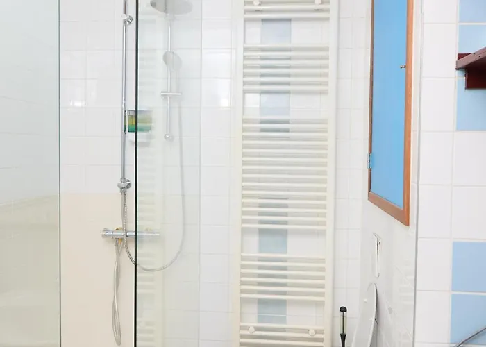 Redlight Canalview Centre Апартаменты