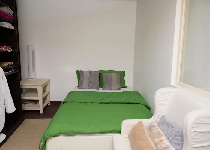 Redlight Canalview Centre Апартаменты